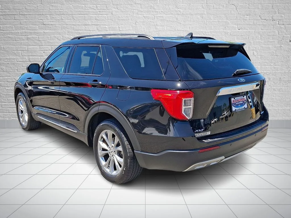 Certified Used 2021 Black Metallic Ford XLT image 7