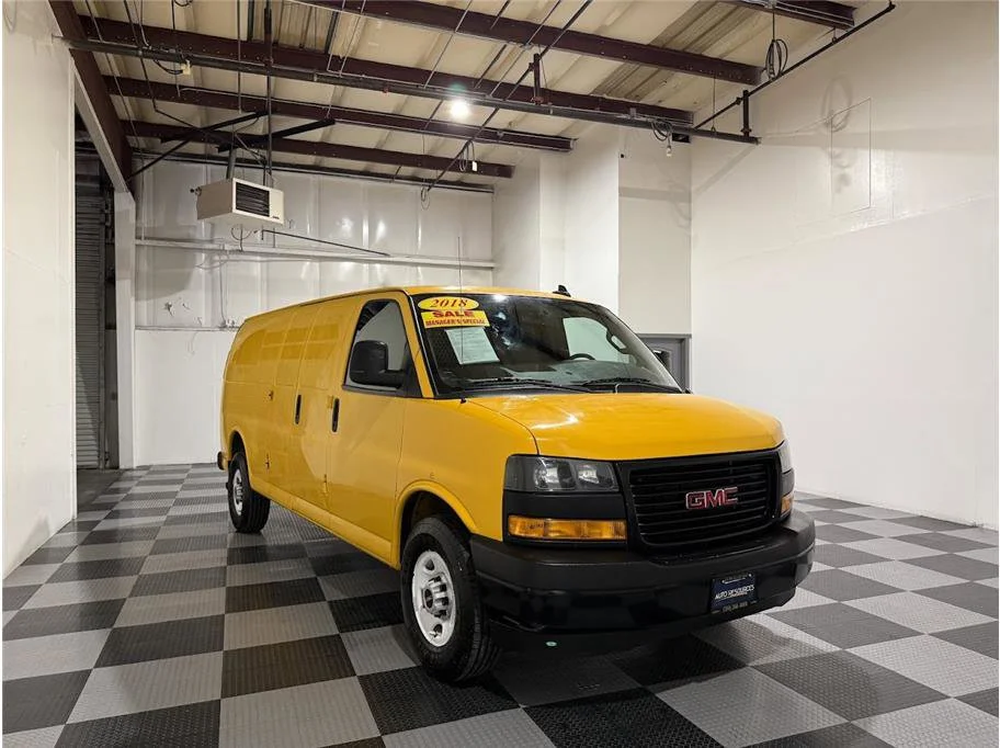 Certified Used 2018 Special Paint GMC Extended Van 3D image 3