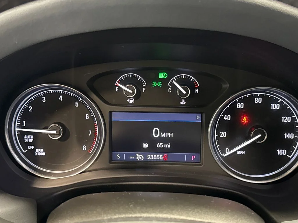 Used 2021 White Buick Premium Group image 25