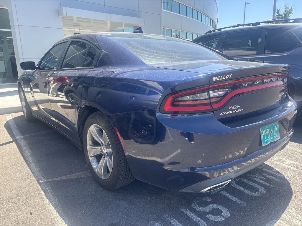 Used 2015 Blue Dodge SXT image 8