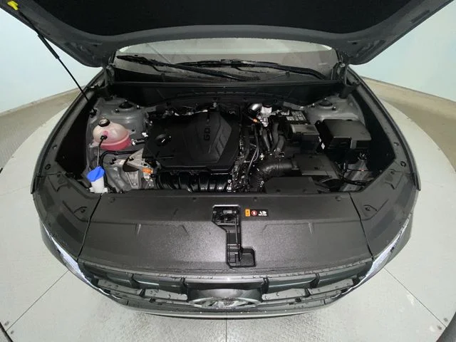 Used 2024 Gray Hyundai SEL image 26