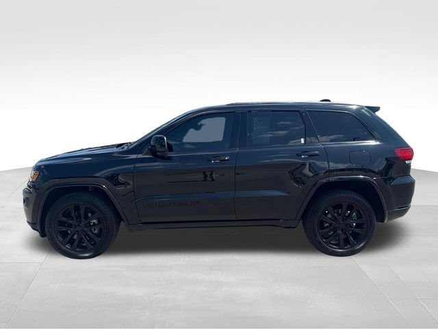 Used 2021 Black Jeep Laredo X image 2