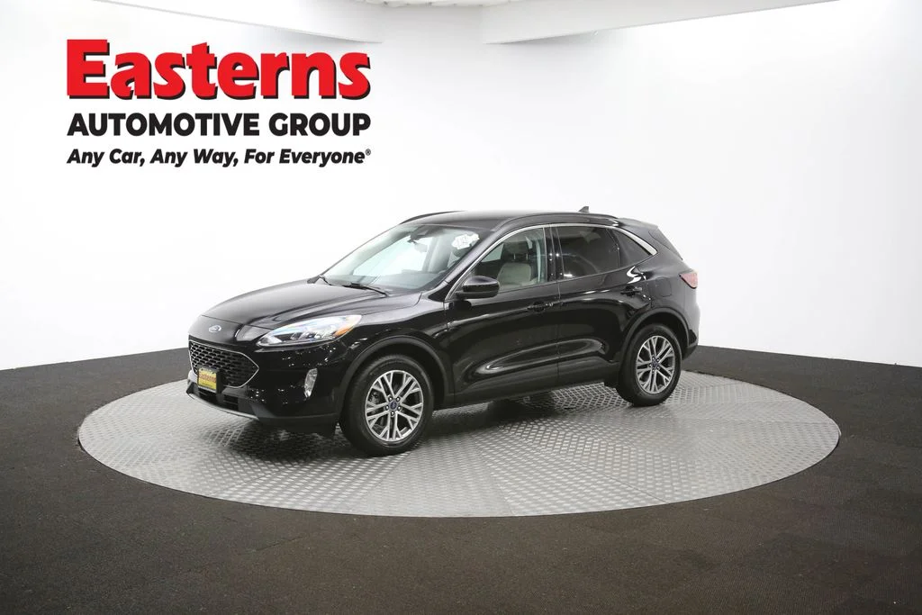 Used 2021 Black Ford SEL image 55