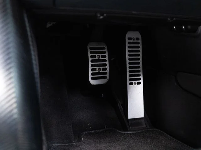 Used 2018 Gray McLaren Base image 40