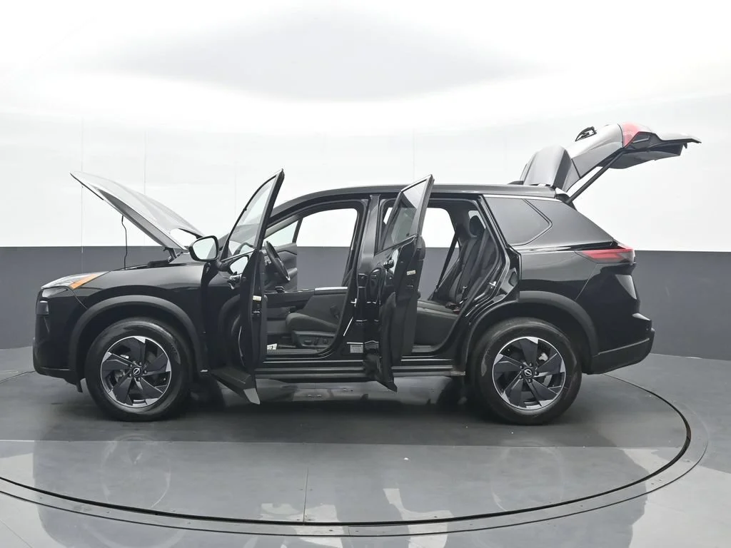 Used 2025 Black Nissan SV image 37