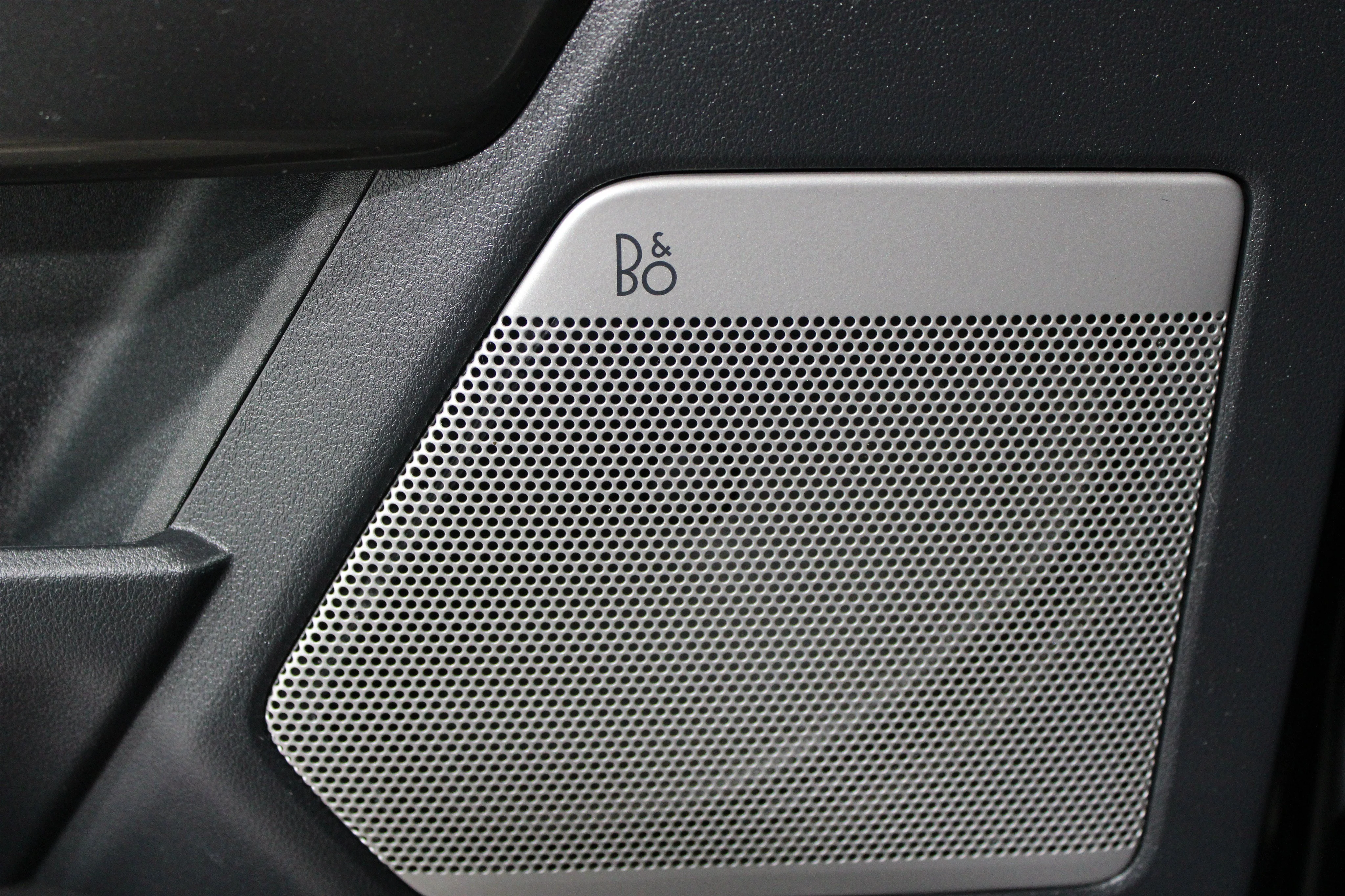 2023 Ford F-150 Lariat - Photo 8
