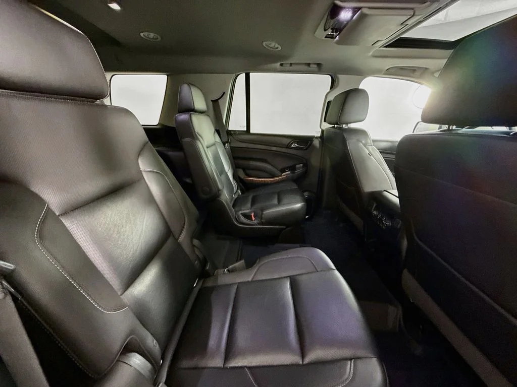 Used 2018 Silver Ice Metallic Chevrolet Premier image 31