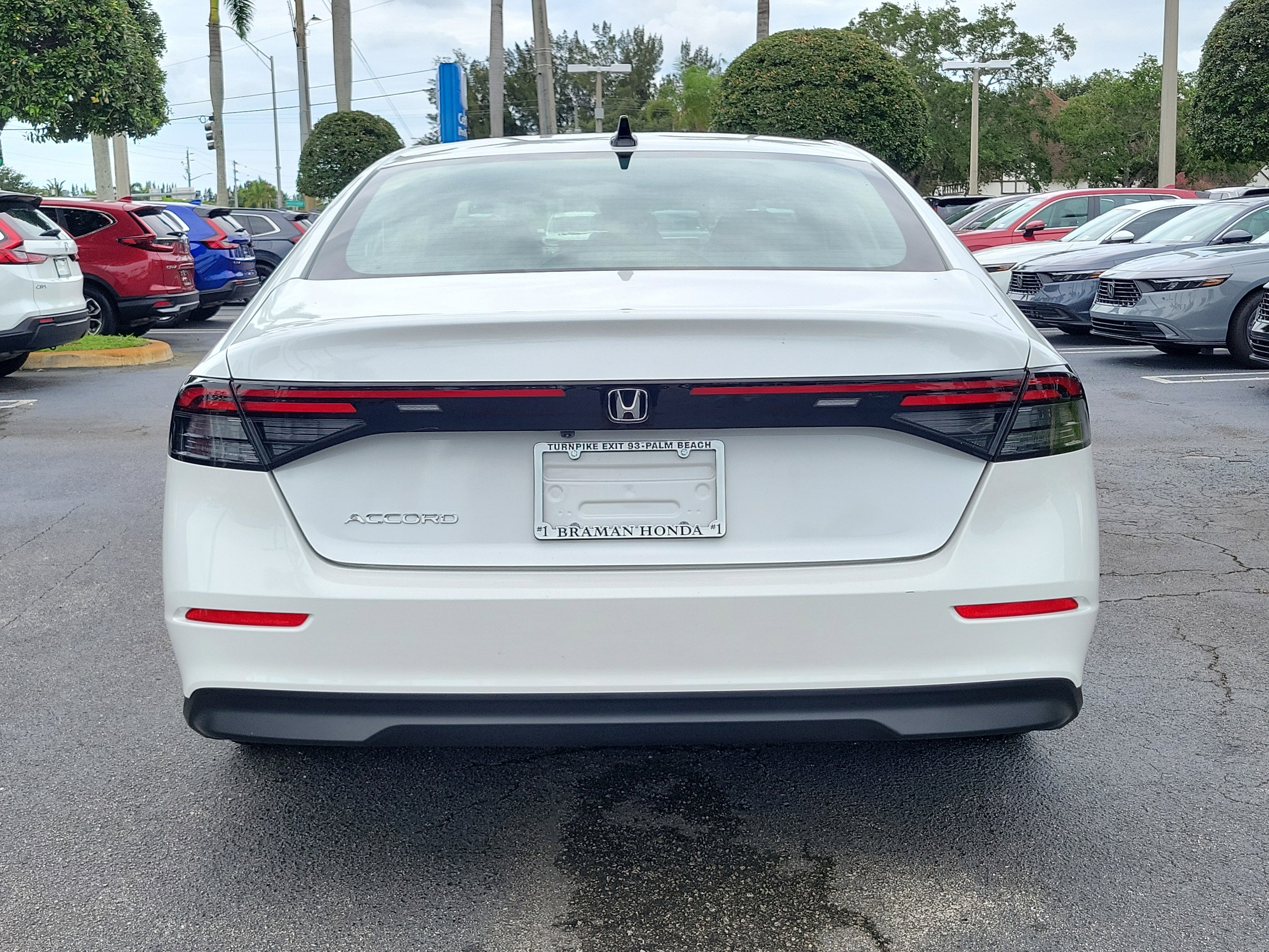 2025 Honda Accord LX - Photo 35