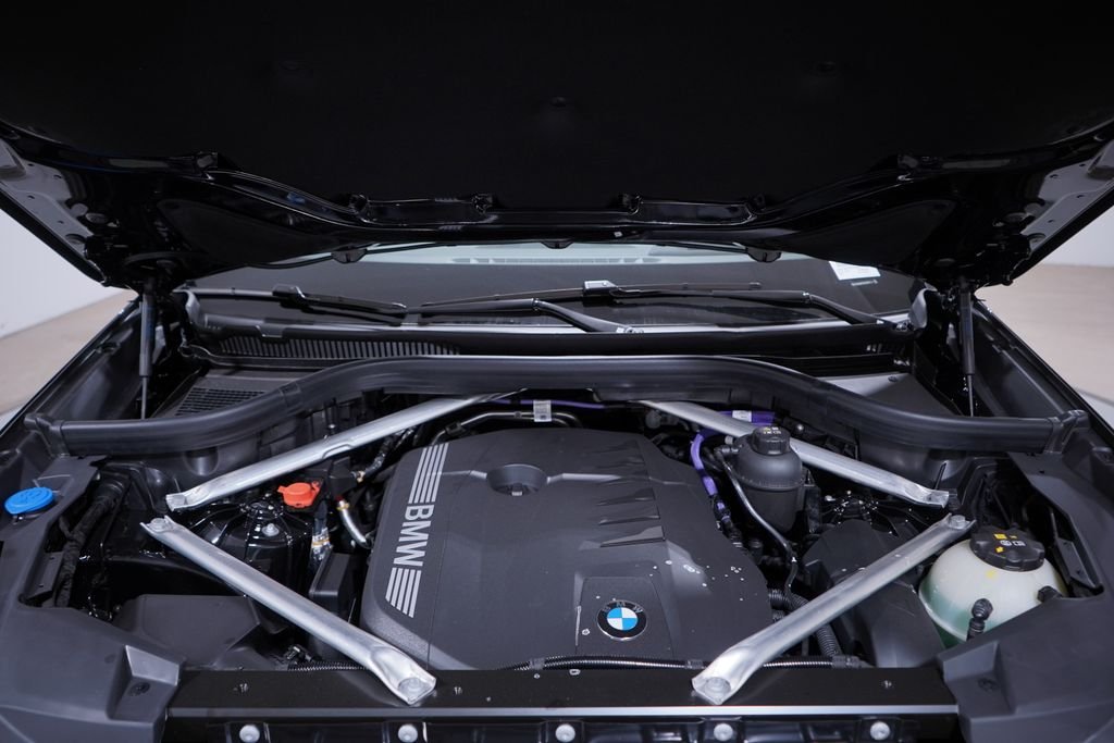 2026 BMW X5 40i - Photo 14