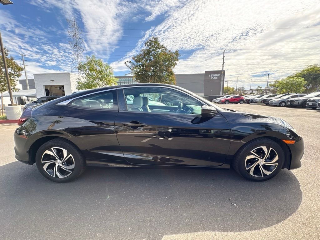 Used 2016 Crystal Black Pearl Honda LX image 5