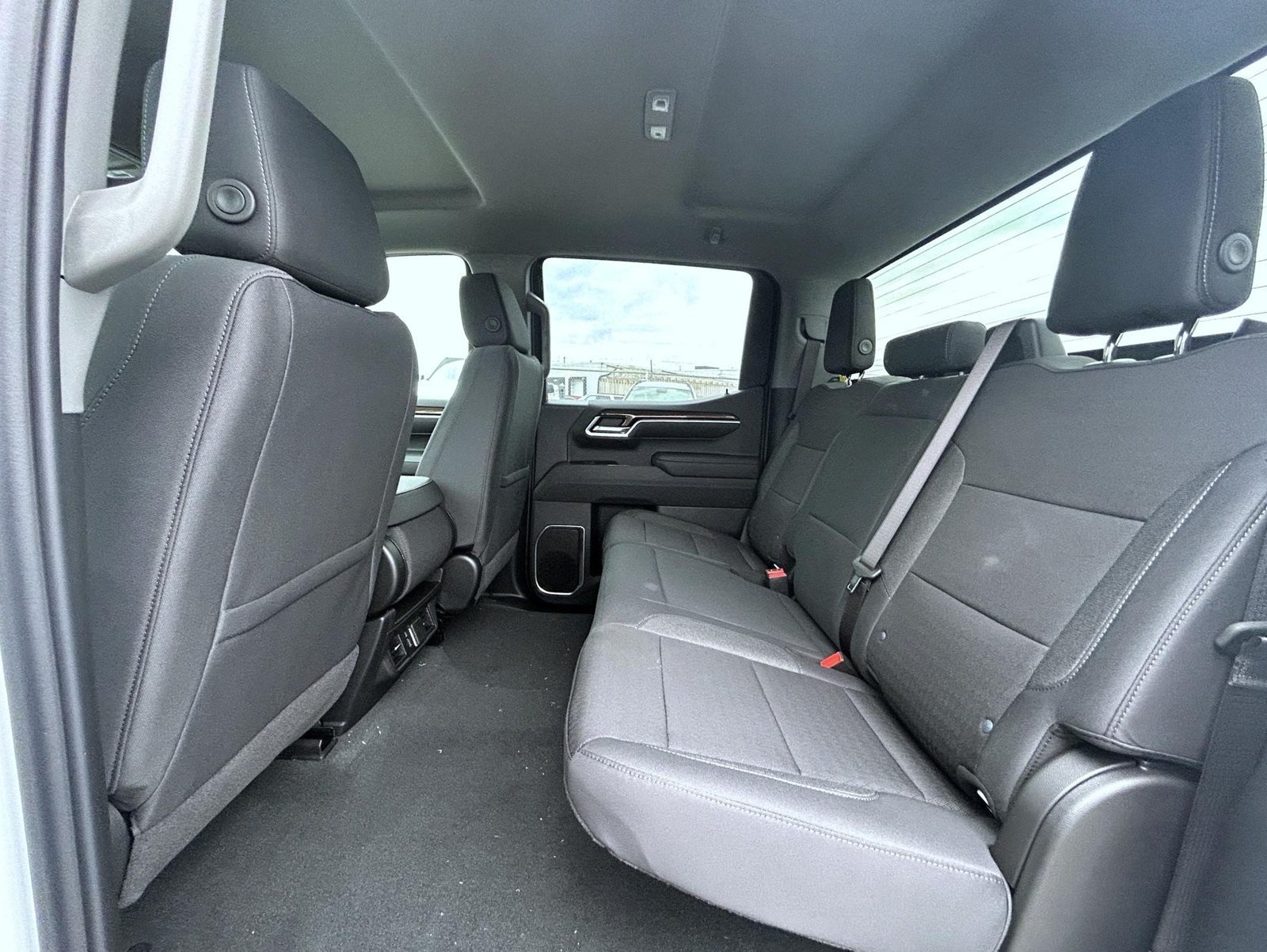 2026 Chevrolet Silverado 1500 LT - Photo 20