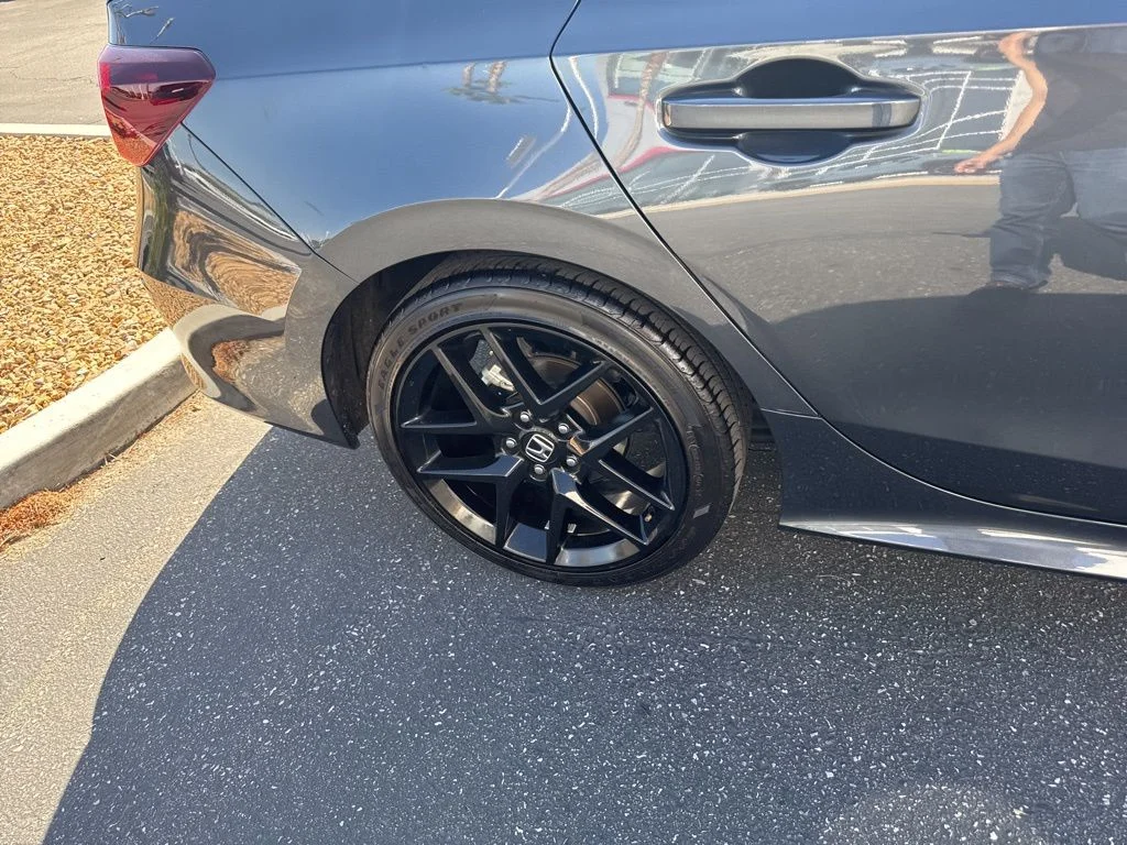 2025 Honda Civic Sport - Photo 21