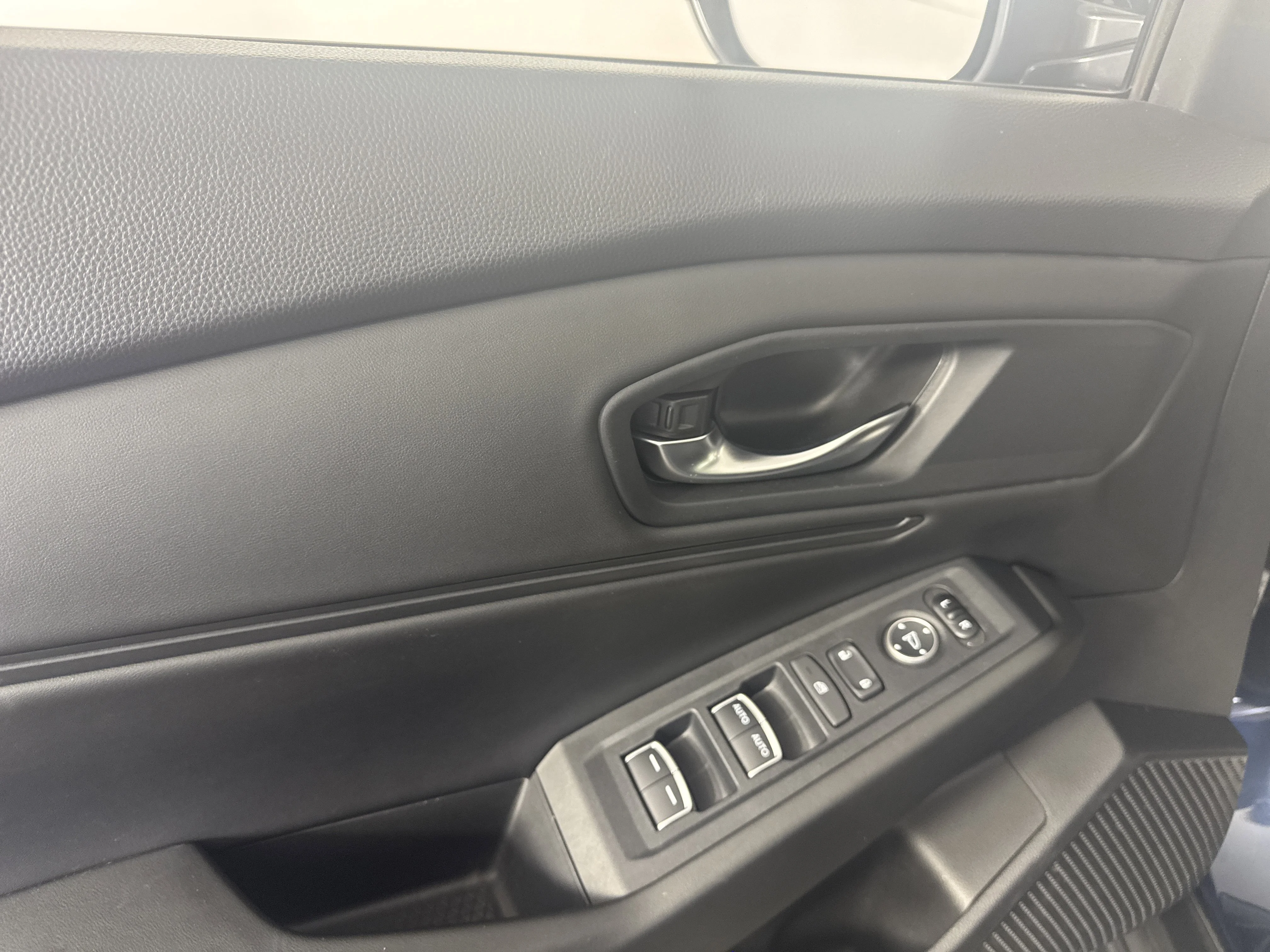 2024 Honda Accord EX - Photo 14