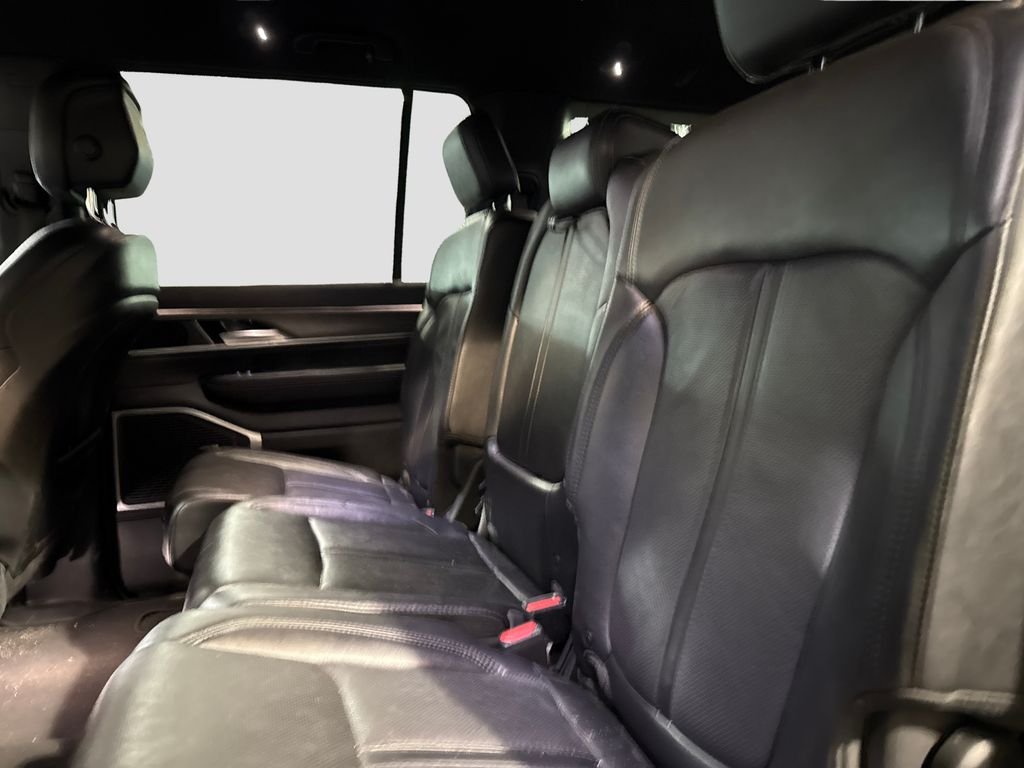 Used 2024 White Jeep Series II image 19