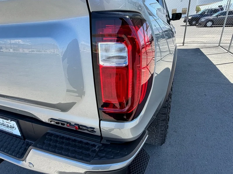 Used 2023 Sterling Metallic GMC AT4X image 27