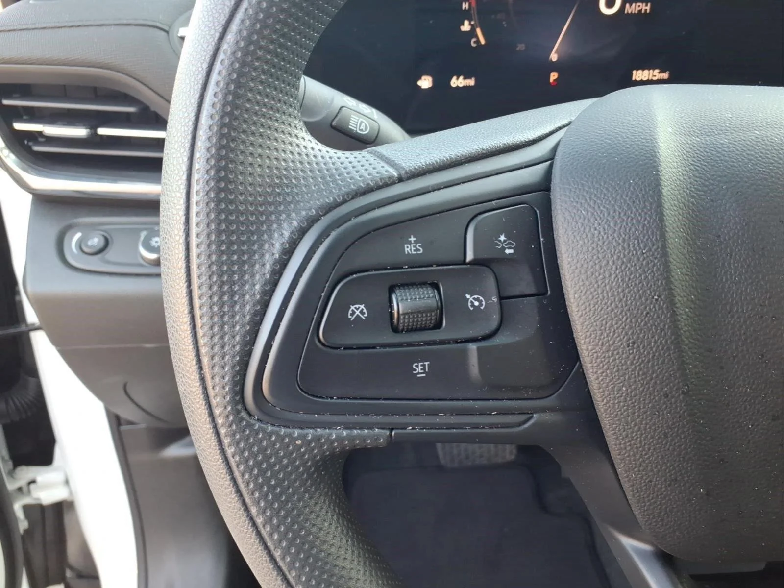 Used 2026 Summit White Buick Preferred image 19