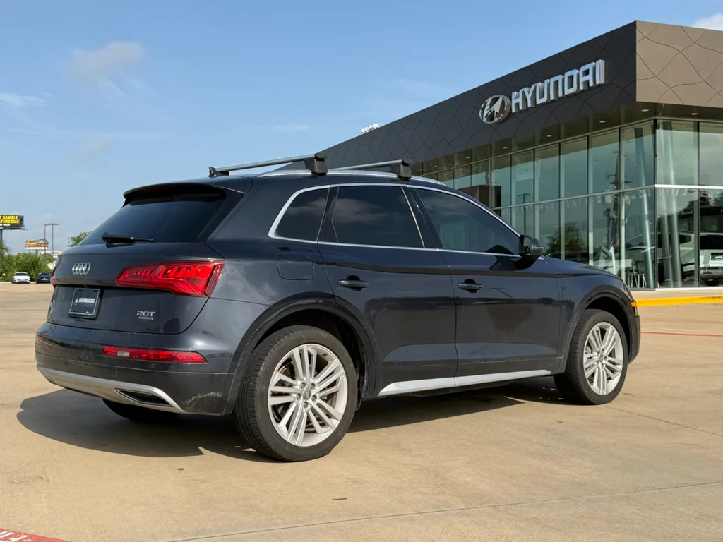 Used 2018 Moonlight Blue Metallic Audi Prestige image 6