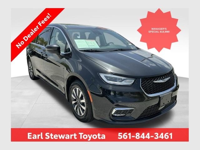 2023 Chrysler Pacifica Hybrid Touring L