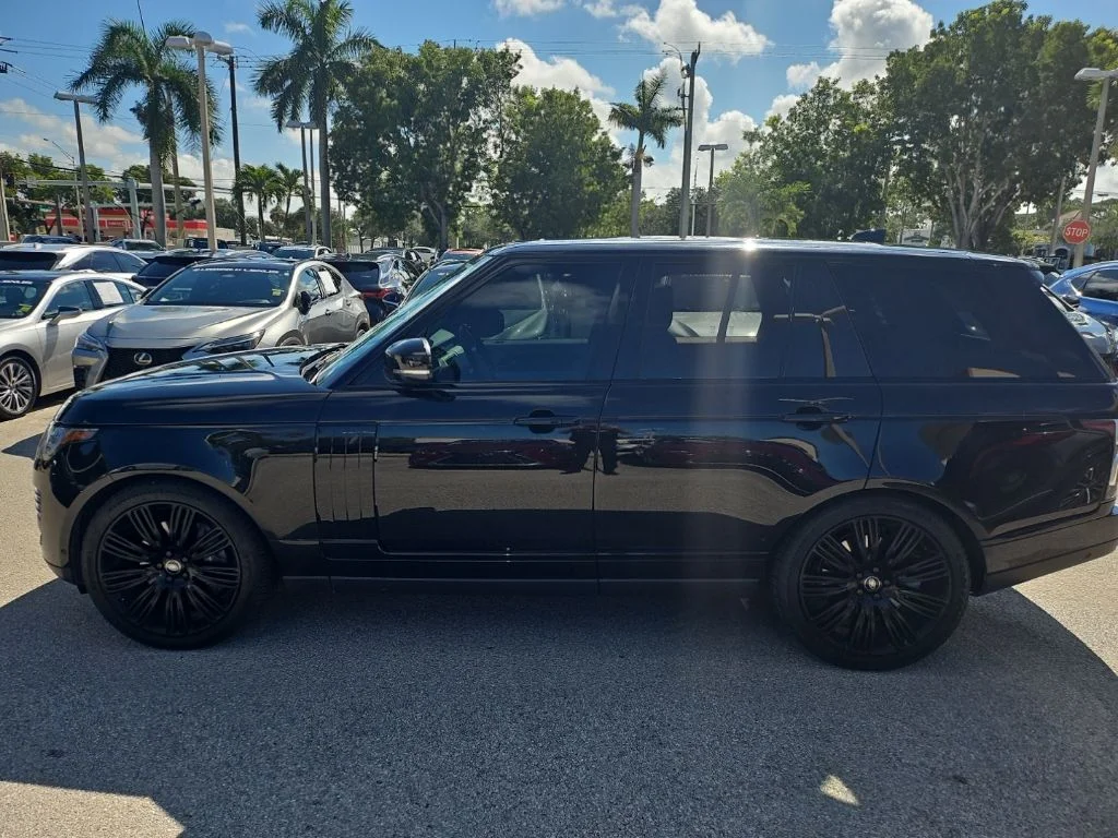 Used 2021  Land Rover Westminster image 4
