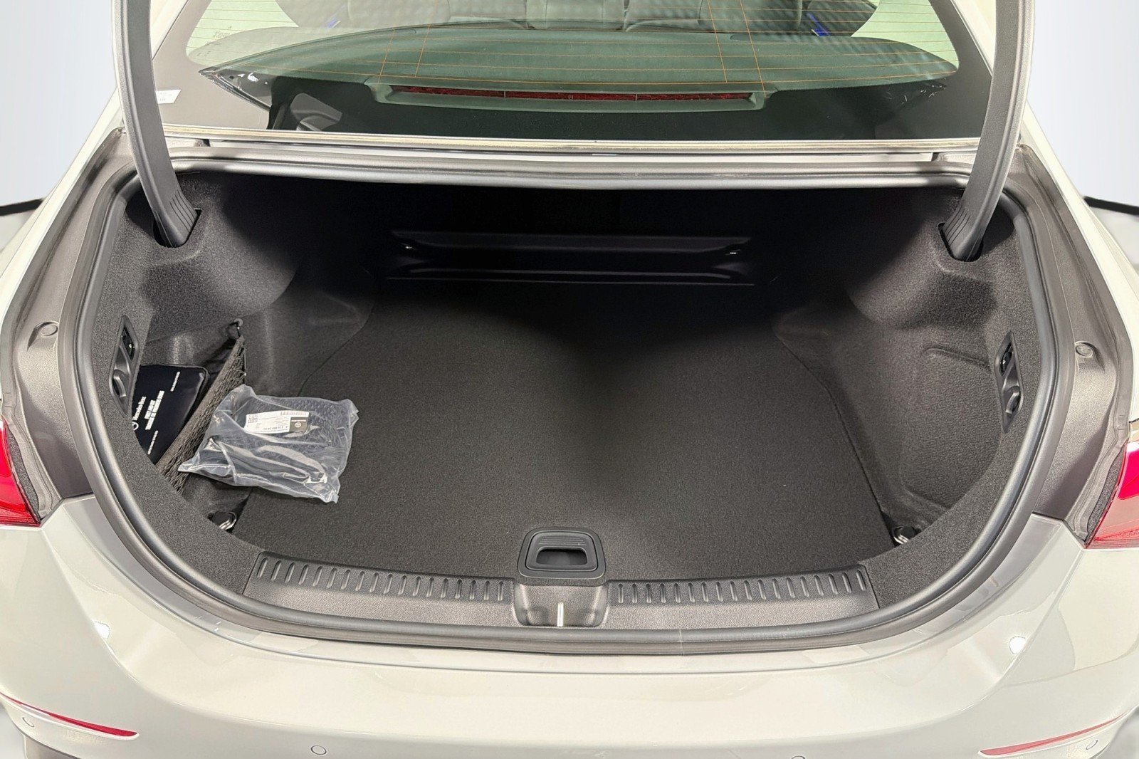 New 2027 ALPINE GREY Mercedes-Benz E 350 RWD Sedan image 22