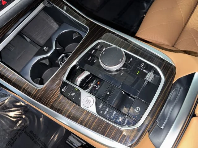 2026 BMW X7 40i - Photo 29