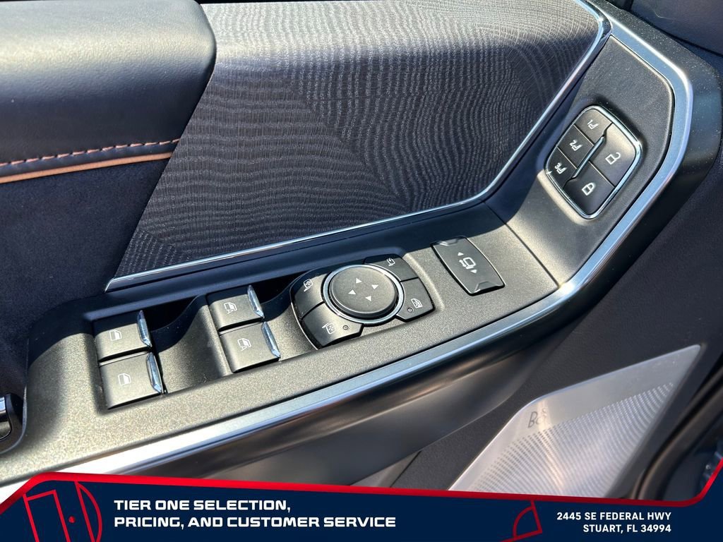 Used 2023 Black Ford Platinum image 25