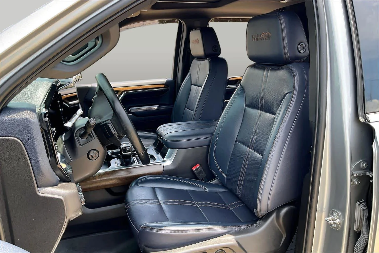 Used 2023 Sterling Gray Metallic Chevrolet High Country image 14