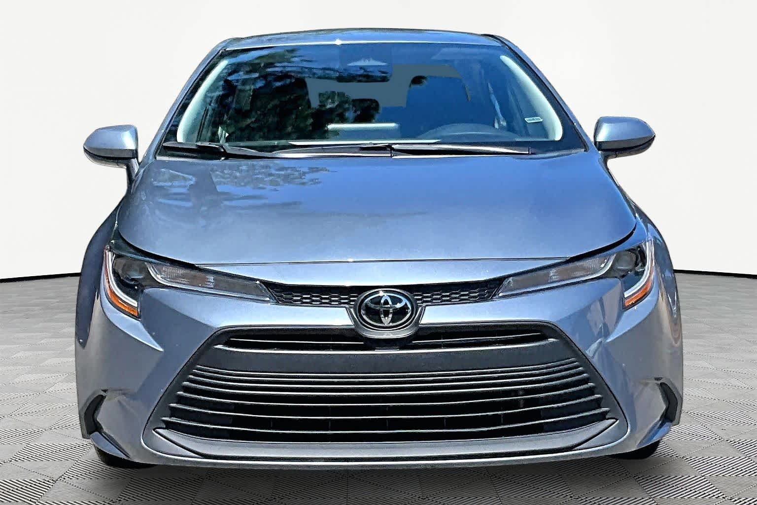 Used 2025 Celestite Toyota LE image 4