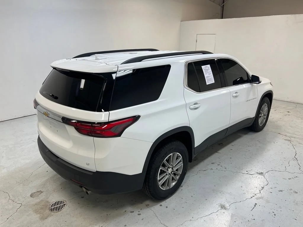 Used 2023 Summit White Chevrolet LT Leather image 3