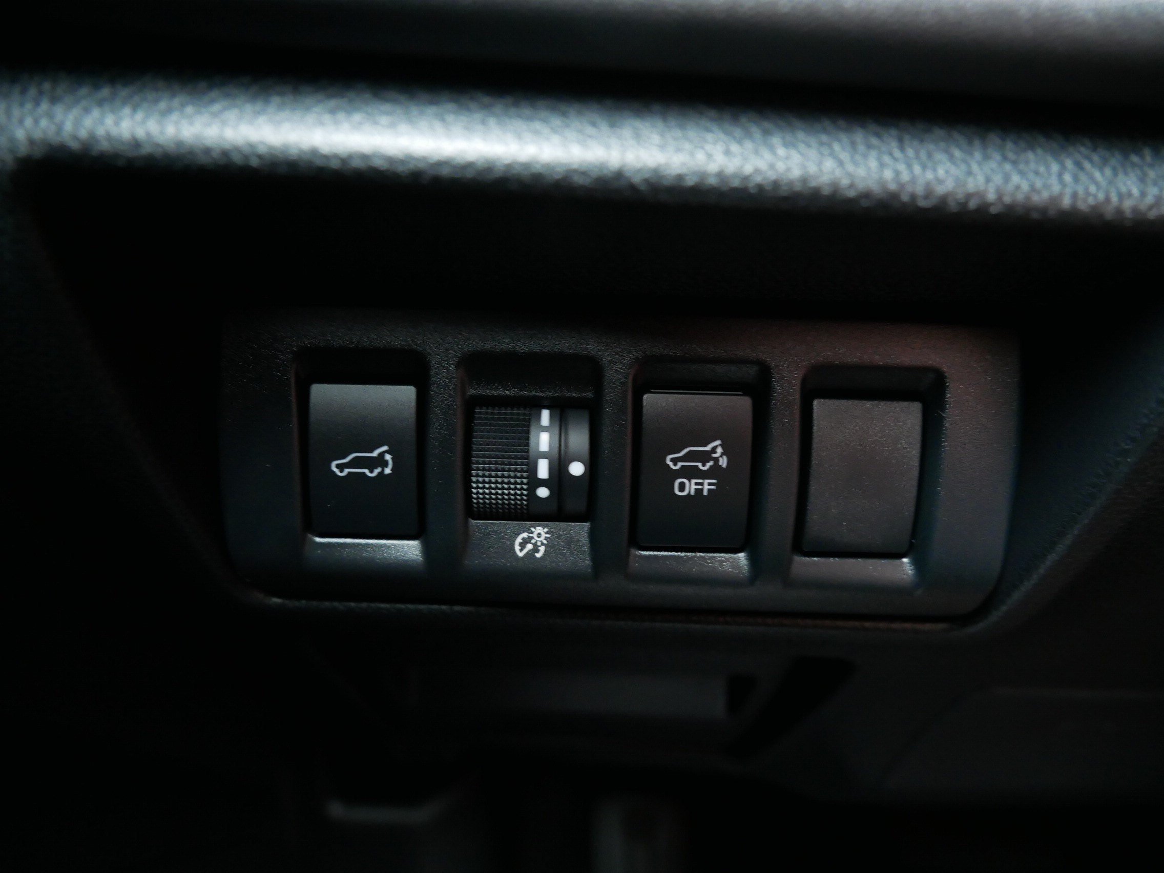 Certified Used 2025 Ice Silver Metallic Subaru Touring image 26