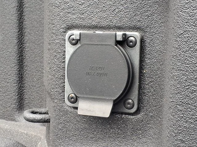 2025 GMC Sierra 2500HD SLT - Photo 21