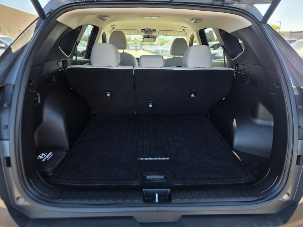 Certified Used 2025 Gray Hyundai SEL image 12