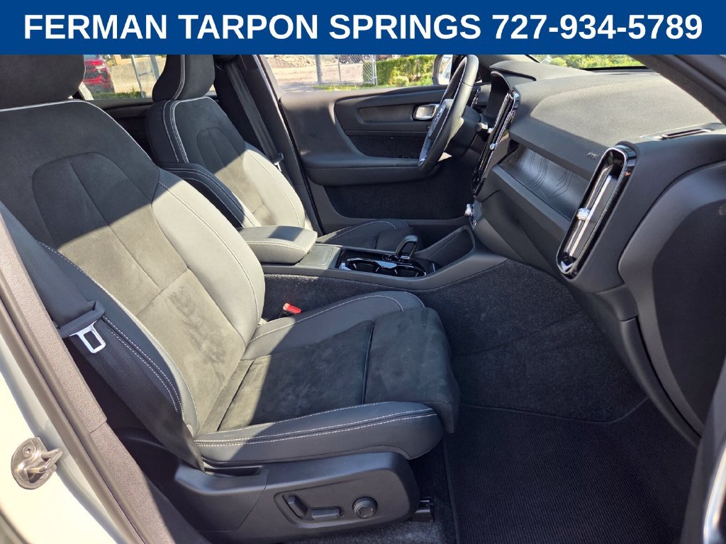 Certified Used 2023 Crystal White Volvo Plus image 19