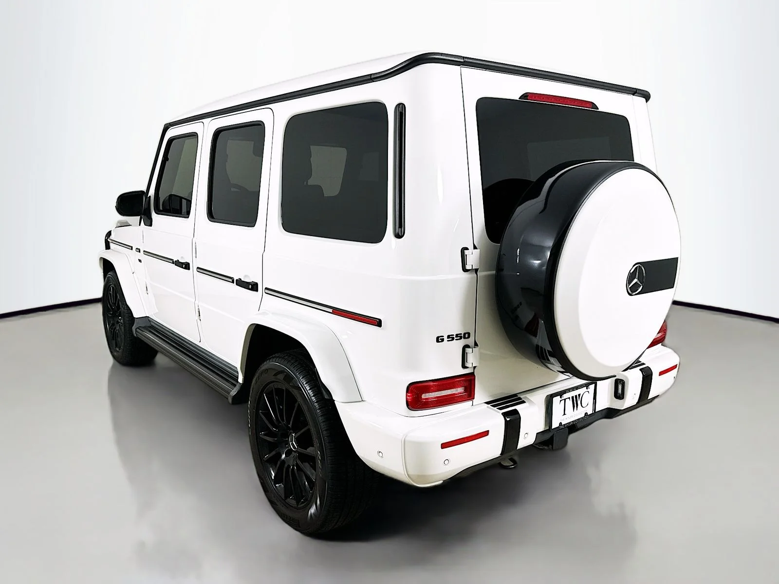 Used 2019 White Mercedes-Benz  image 7