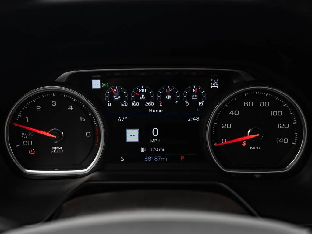 Used 2021 Summit White Chevrolet High Country image 33