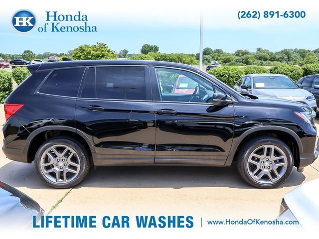 Certified Used 2023 Crystal Black Pearl Honda AWD EX-L image 6