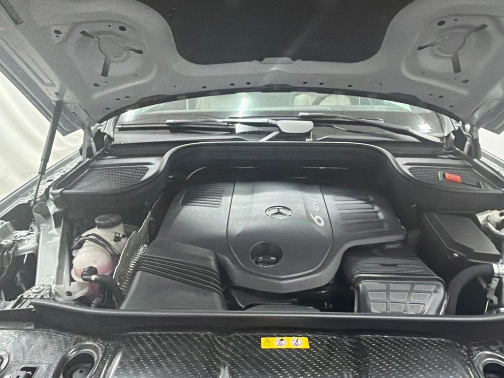 New 2026 MANUFAKTUR Alpine Grey Mercedes-Benz GLE 450 image 29