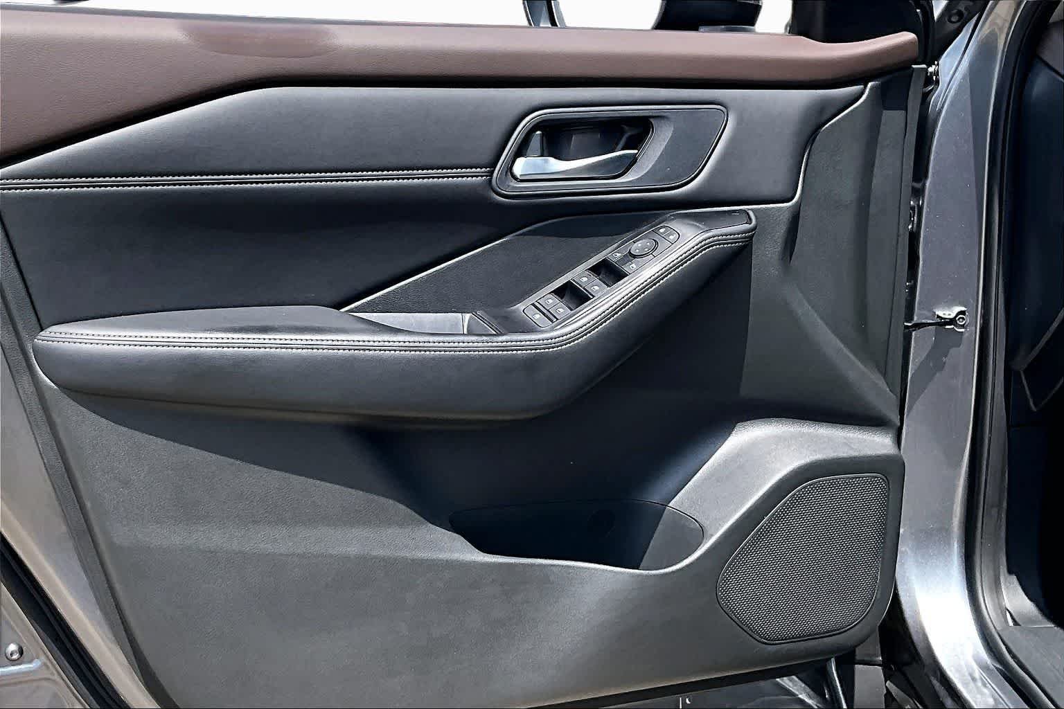 Certified Used 2023 Gun Metallic Nissan SV image 20