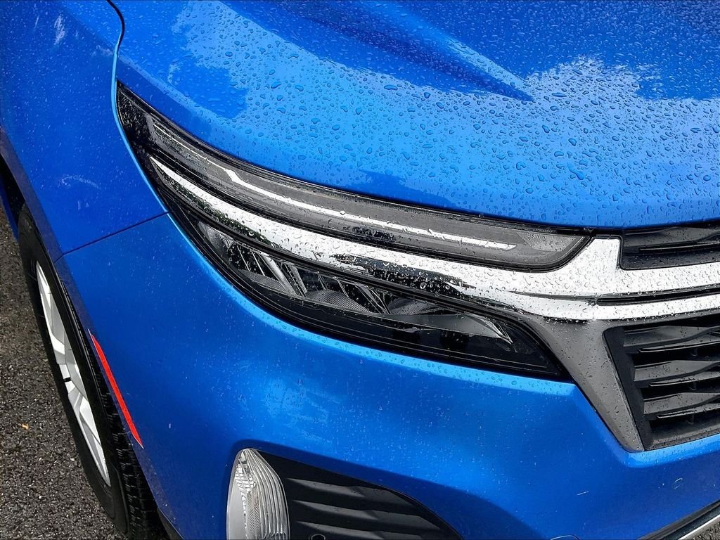 Used 2024 Blue Chevrolet LT image 31
