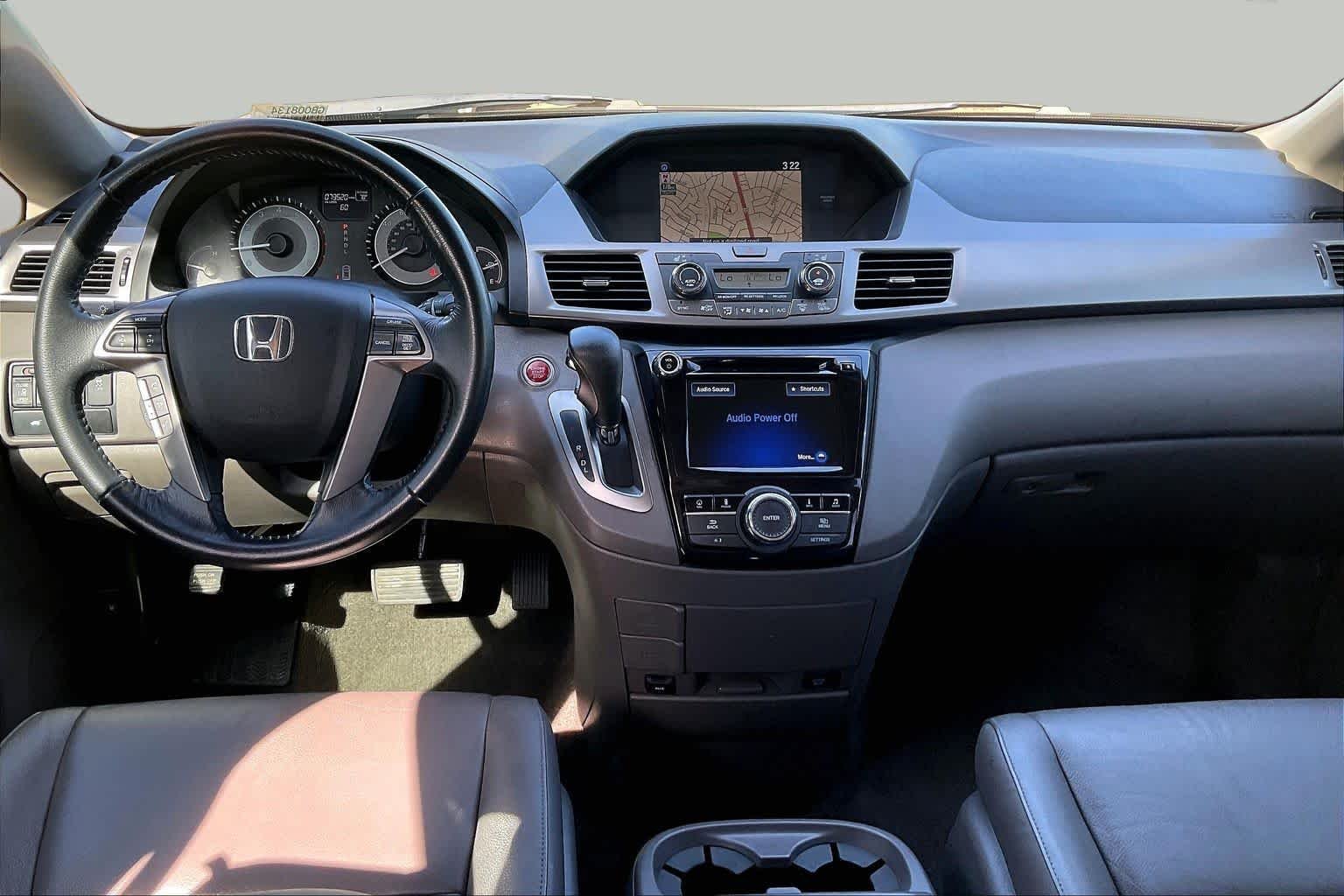Used 2016 Lunar Silver Metallic Honda EX-L image 15