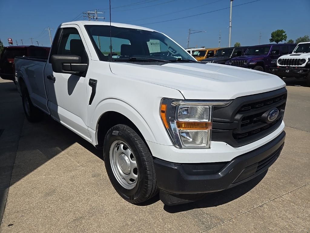 Used 2021 White Ford XL image 13