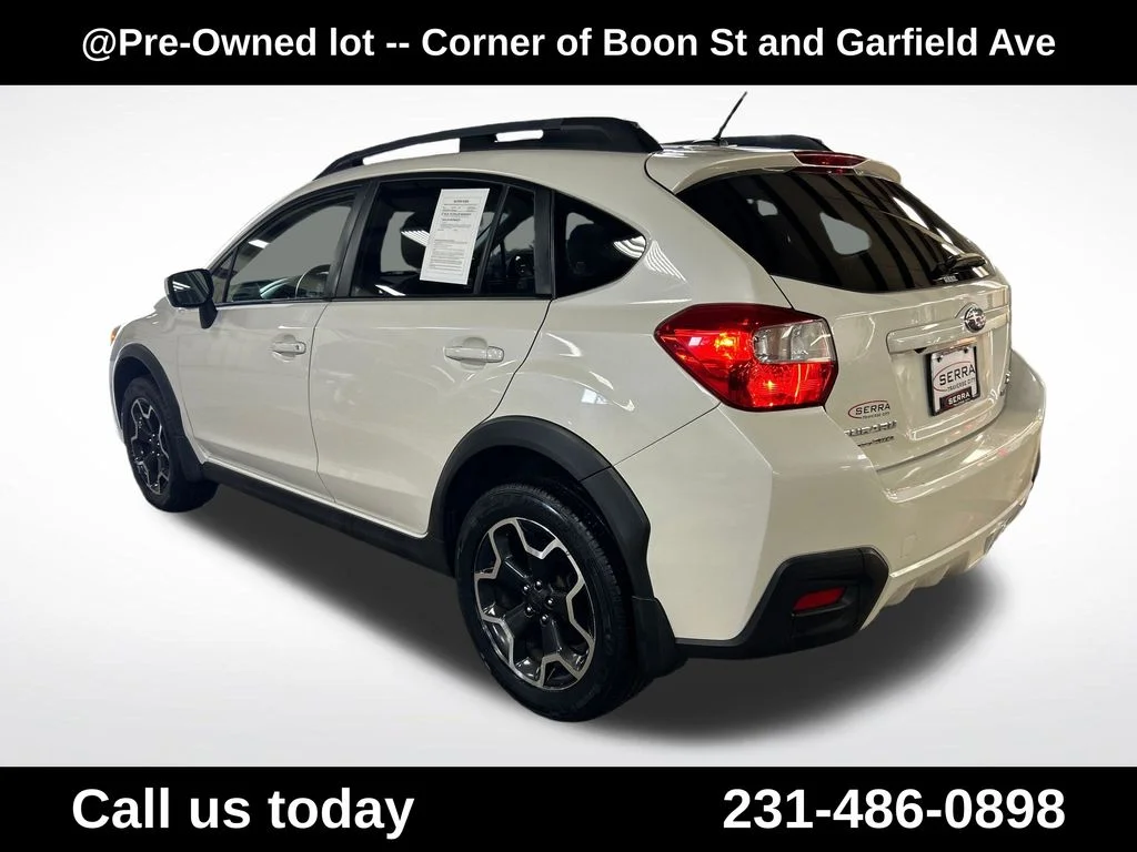 Used 2015 White Subaru 2.0i Premium image 3