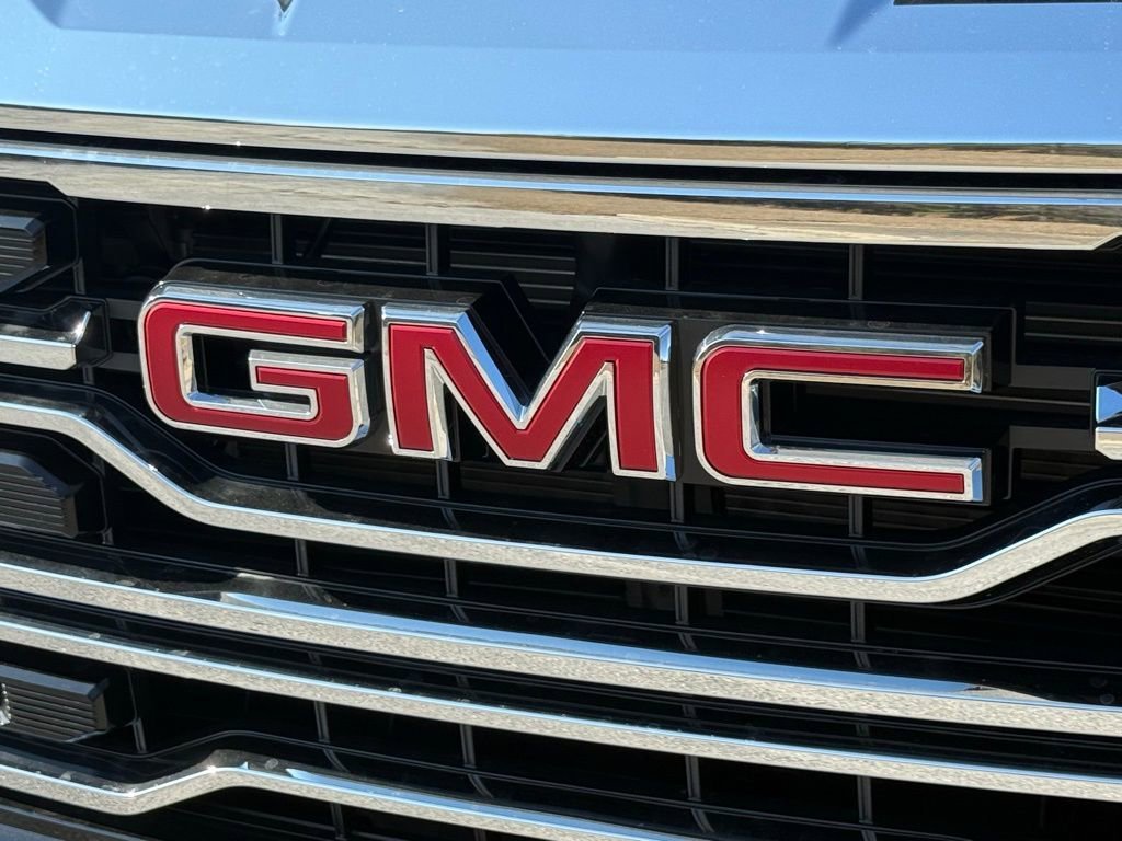 2026 GMC Sierra 1500 SLT - Photo 6