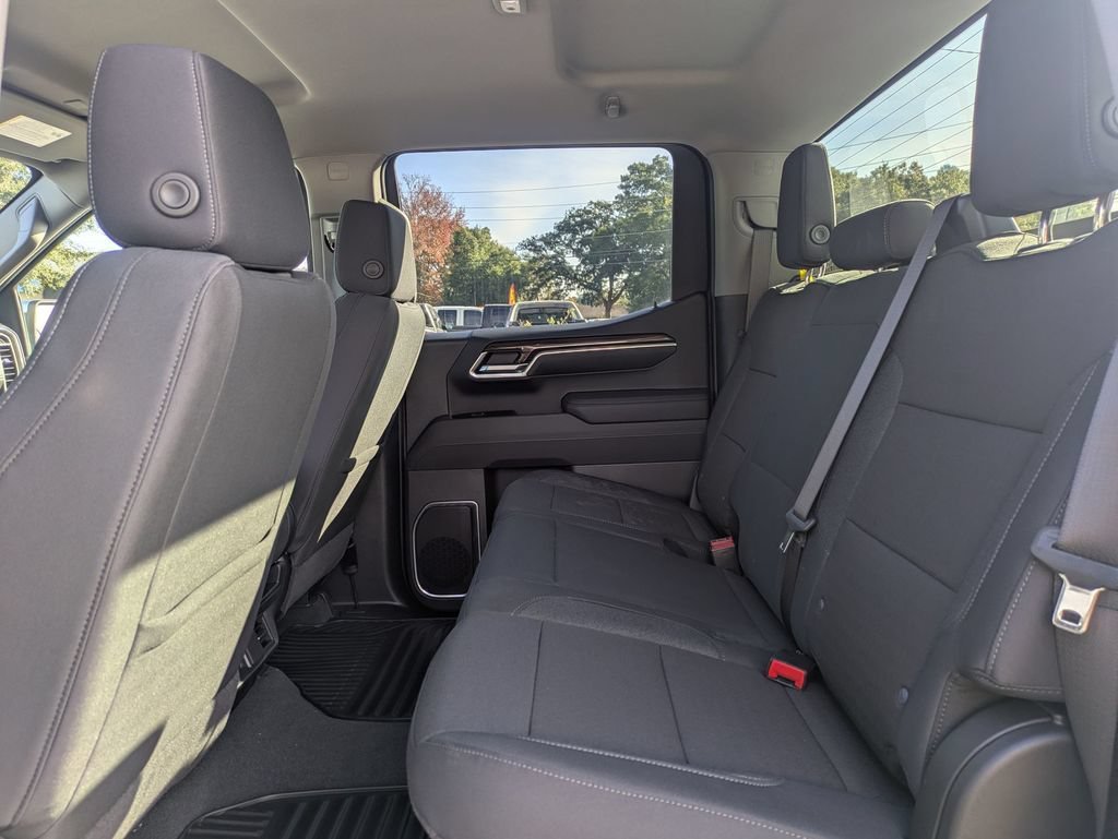 2025 Chevrolet Silverado 1500 LT - Photo 29