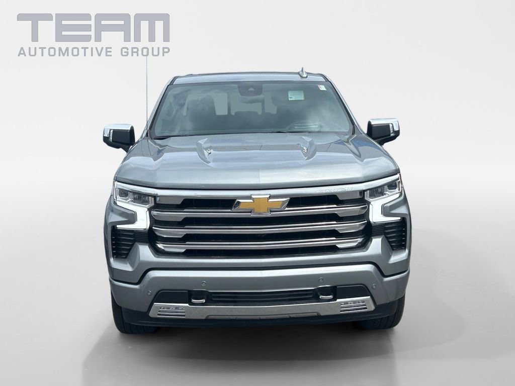 New 2026 Sterling Gray Metallic Chevrolet High Country image 2