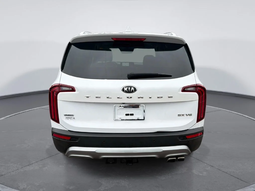 Used 2021 White Kia SX image 6