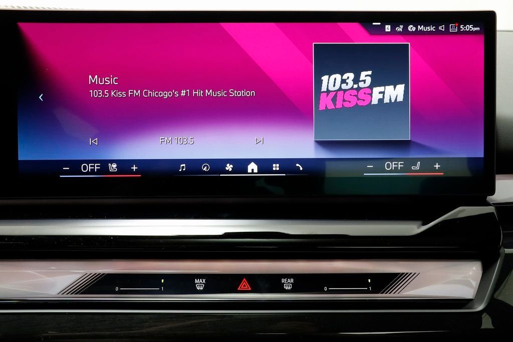 2025 BMW i5 40 - Photo 10