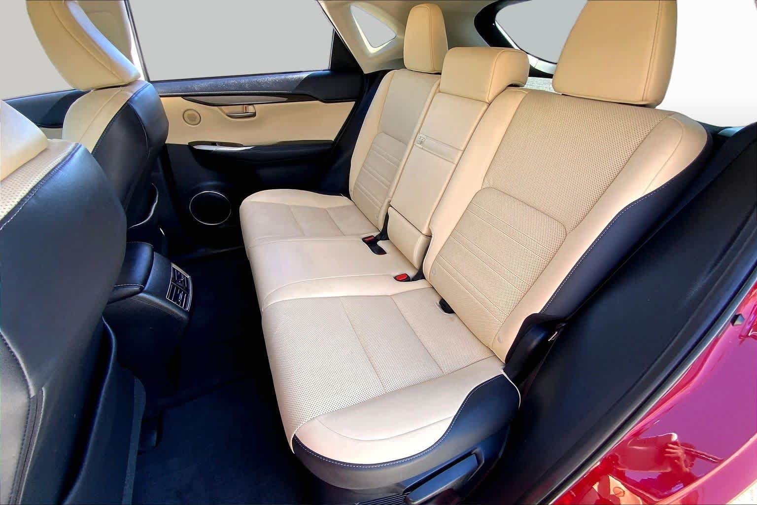 Used 2021 Matador Red Mica Lexus  image 20