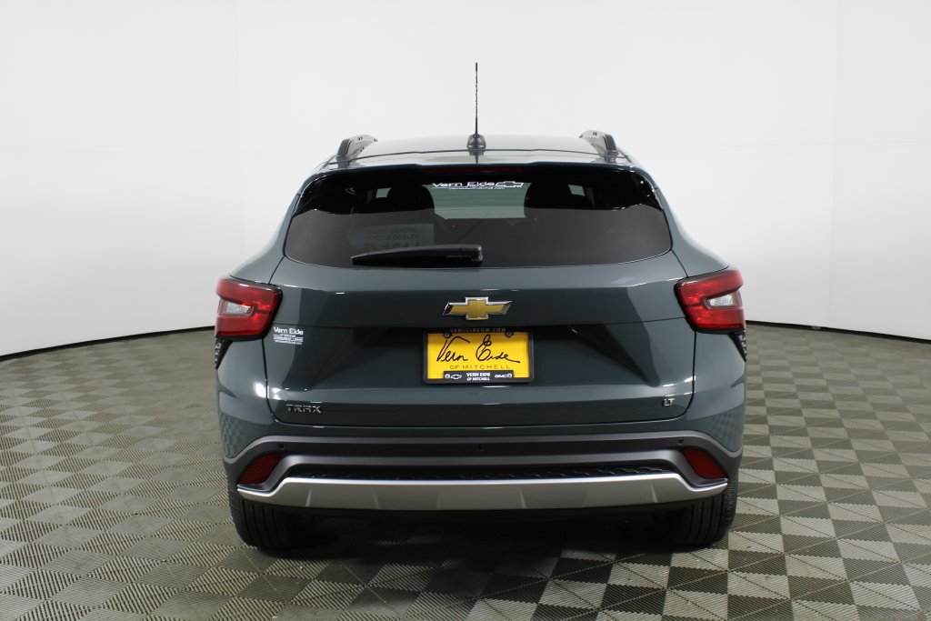 2026 Chevrolet Trax LT - Photo 6