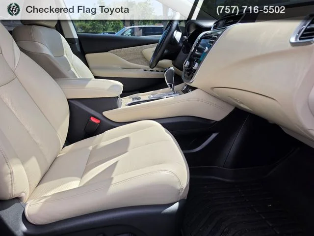 Used 2022 Magnetic Black Pearl Nissan SL image 43